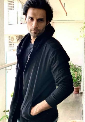 Shaleen Malhotra Net Worth, Age, Family, Wife, Biography, and More