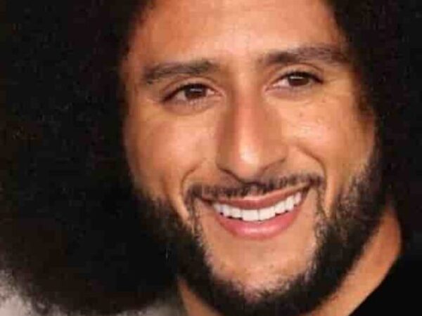 Colin Kaepernick Net Worth, Age, Family, Girlfriend, Biography, and More