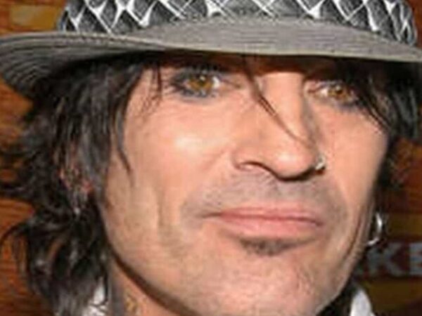 Tommy Lee Net Worth, Age, Family, Wife, Biography, and More
